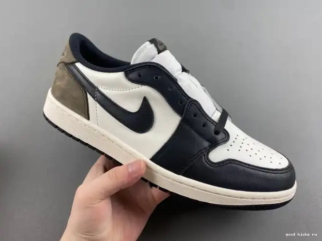 CZ0790-102 Mocha OG 1 Low Air Jordan 0523